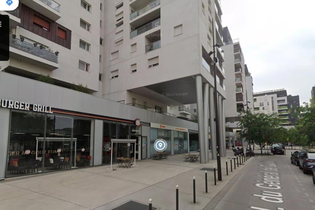 Appartement 80M2, Terrasse Sud, Metro 7 Direction Louvre A 8Minutes, Parking Sous-Sol, Proche Paris-Bercy إيفري سور سين المظهر الخارجي الصورة
